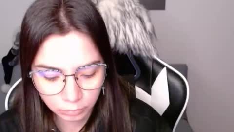 Alex online show from December 2025 02:31:01 AM