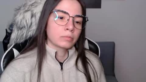 Alex online show from December 2025 02:27:01 AM