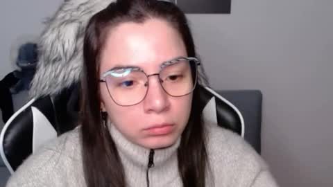 Alex online show from December 2025 02:28:02 AM