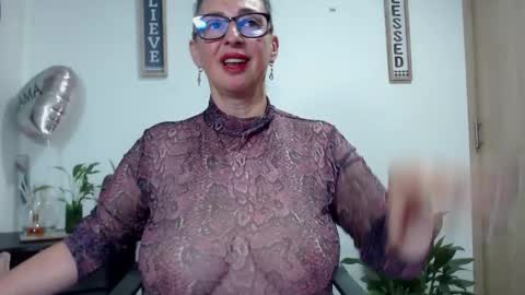 Womanhornyx online show from February 2026 12:06:02 AM