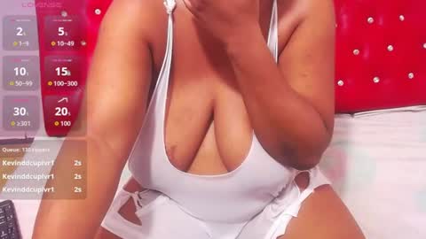 Snapshot of wonderfuldiana chatting on July 2026 01:24:01 PM online show from July 2026 01:24:01 PM