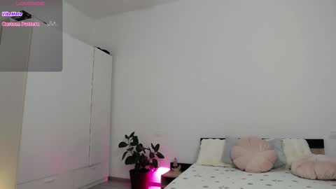 Amalia online show from November 2025 03:11:01 PM