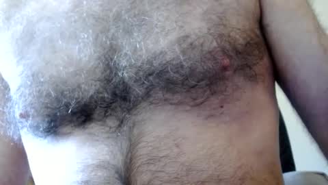 Snapshot of woodiesays chatting on October 2025 04:15:02 PM WoodieSays online show from October 2025 04:15:02 PM