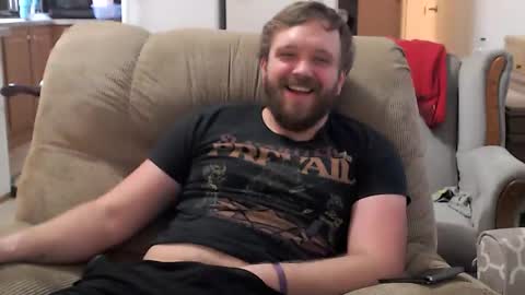 Snapshot of woodmaster96 chatting on December 2025 05:30:01 PM Woodmaster96 online show from December 2025 05:30:01 PM