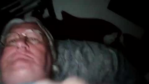 woodpecker115 online show from November 2025 07:36:02 AM