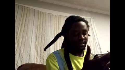 Snapshot of woodpipe69 chatting on December 2024 11:24:01 PM Woodpipe69 online show from December 2024 11:24:01 PM