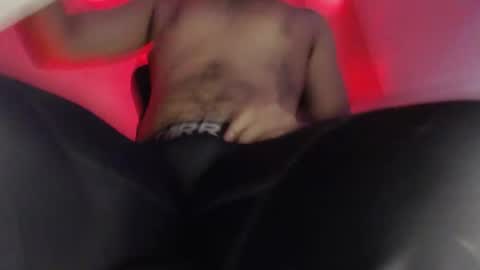 Snapshot of woondeer17 chatting on December 2025 07:00:01 PM Woondeer online show from December 2025 07:00:01 PM