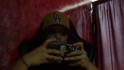 Woondeer online show from February 2026 06:06:02 PM