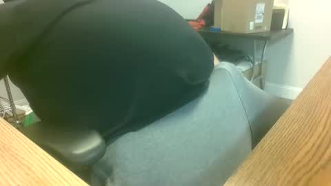 Snapshot of workfun82 chatting on January 2025 05:43:02 PM workfun82 online show from January 2025 05:43:02 PM