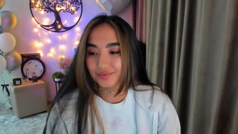 Snapshot of worldofkim chatting on March 2026 06:58:01 PM dudetta Kim online show from March 2026 06:58:01 PM