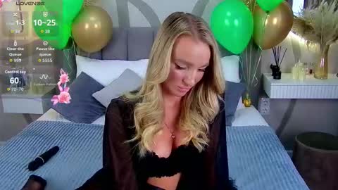 wow  jullia online show from March 2026 03:11:02 AM