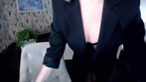 wow_co online show from January 2025 07:21:01 PM