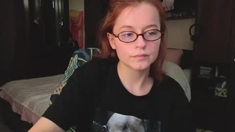 Snapshot of wow_luvng chatting on April 2026 03:28:02 PM Rebecy online show from April 2026 03:28:02 PM