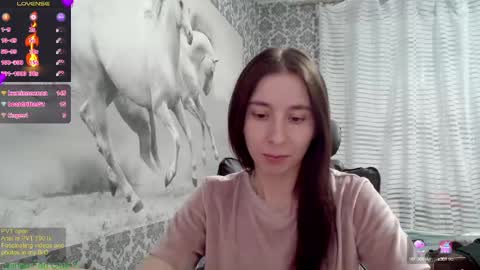 Snapshot of wow_porno_ chatting on February 2025 03:53:02 PM Anna  online show from February 2025 03:53:02 PM