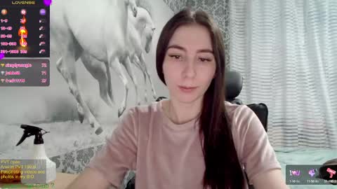 Snapshot of wow_porno_ chatting on February 2025 06:23:01 PM Anna  online show from February 2025 06:23:01 PM