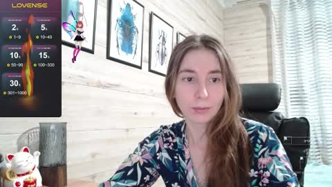 Anna  online show from October 2025 11:45:02 AM