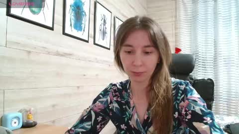 Anna  online show from April 2026 03:17:01 PM