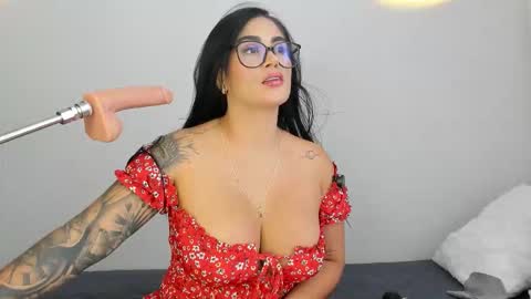 Snapshot of wowana chatting on February 2026 05:38:01 PM STREAMING SCHEDULE 2100 - 0530 GMT-5 online show from February 2026 05:38:01 PM