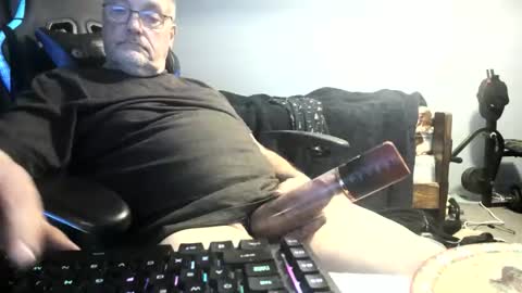 wowsers2022 online show from November 2025 06:48:01 AM