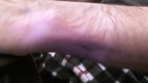 wrangleat0r online show from December 2024 04:19:01 AM