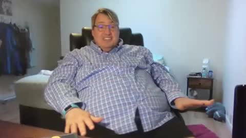 Wren Valentino online show from February 2025 06:37:01 PM