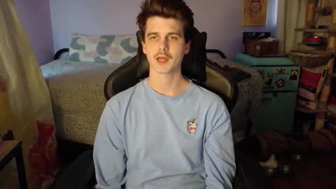 Wyatt online show from October 2025 10:43:01 PM