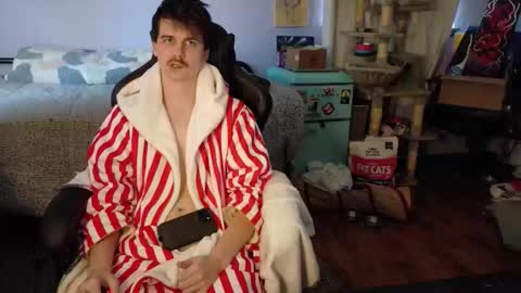 Wyatt online show from October 2025 06:30:02 PM