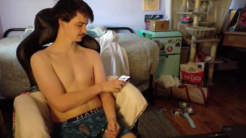 Wyatt online show from November 2025 07:13:02 PM