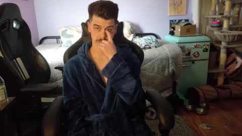 Wyatt online show from November 2025 05:37:02 PM