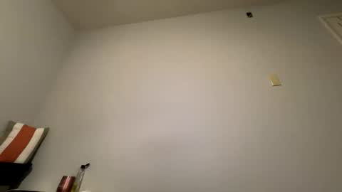 Snapshot of wynterheat chatting on January 2025 02:05:01 PM Wynter Heat online show from January 2025 02:05:01 PM