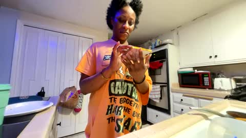 Snapshot of wynterheat chatting on February 2025 09:00:02 AM Wynter Heat online show from February 2025 09:00:02 AM