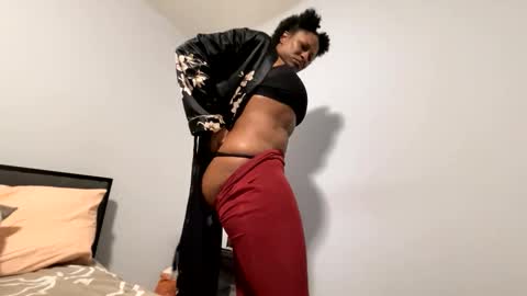 Snapshot of wynterheat chatting on February 2025 12:11:02 PM Wynter Heat online show from February 2025 12:11:02 PM