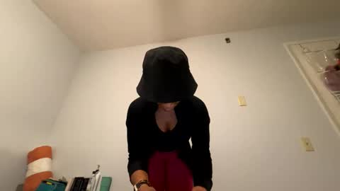 Snapshot of wynterheat chatting on February 2025 09:26:02 AM Wynter Heat online show from February 2025 09:26:02 AM