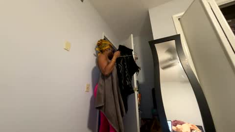 Snapshot of wynterheat chatting on February 2025 09:56:02 AM Wynter Heat online show from February 2025 09:56:02 AM