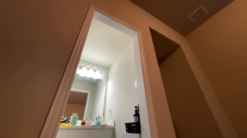 Snapshot of wynterheat chatting on September 2025 05:07:01 AM Wynter Heat online show from September 2025 05:07:01 AM