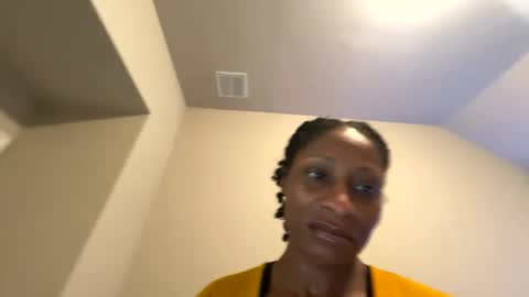 Snapshot of wynterheat chatting on September 2025 04:12:01 AM Wynter Heat online show from September 2025 04:12:01 AM