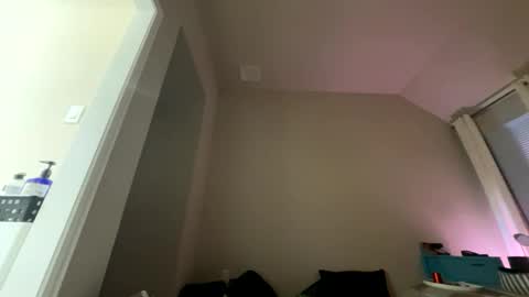 Snapshot of wynterheat chatting on October 2025 07:20:02 AM Wynter Heat online show from October 2025 07:20:02 AM