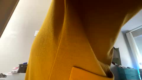 Snapshot of wynterheat chatting on October 2025 08:02:02 PM Wynter Heat online show from October 2025 08:02:02 PM