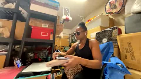 Snapshot of wynterheat chatting on November 2025 09:53:01 PM Wynter Heat online show from November 2025 09:53:01 PM