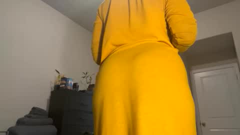 Snapshot of wynterheat chatting on November 2025 05:18:01 AM Wynter Heat online show from November 2025 05:18:01 AM