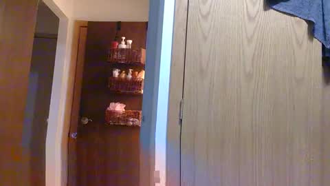 x2kayx2 online show from March 2026 06:25:01 PM