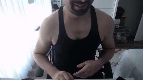 Snapshot of x_____0_____x chatting on January 2026 10:54:02 AM Mr. Lonely online show from January 2026 10:54:02 AM