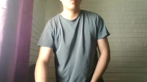 Snapshot of x_andrescam chatting on October 2025 08:17:02 PM x_andrescam online show from October 2025 08:17:02 PM