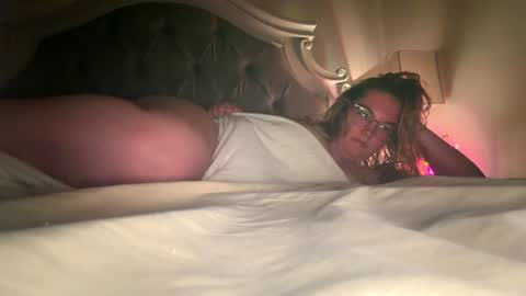 Mariah  online show from April 2026 03:32:01 AM