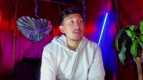 SHALOM online show from November 2025 12:17:01 PM