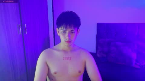 Snapshot of x_miller chatting on September 2025 02:57:02 AM x_miller online show from September 2025 02:57:02 AM