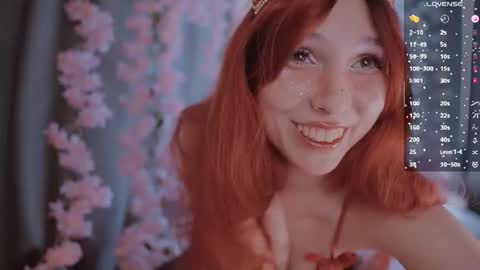 Snapshot of x_sexykitten666_x chatting on June 2026 04:22:02 PM Lucy online show from June 2026 04:22:02 PM