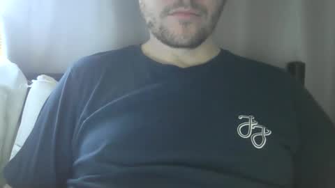 Snapshot of x_yes chatting on October 2025 12:09:01 PM x_yes online show from October 2025 12:09:01 PM