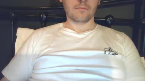 Snapshot of x_yes chatting on February 2026 05:28:01 PM x_yes online show from February 2026 05:28:01 PM