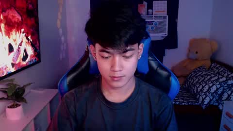 Snapshot of xaldrian_destroyer chatting on January 2025 03:28:02 PM Prince Aldrian online show from January 2025 03:28:02 PM